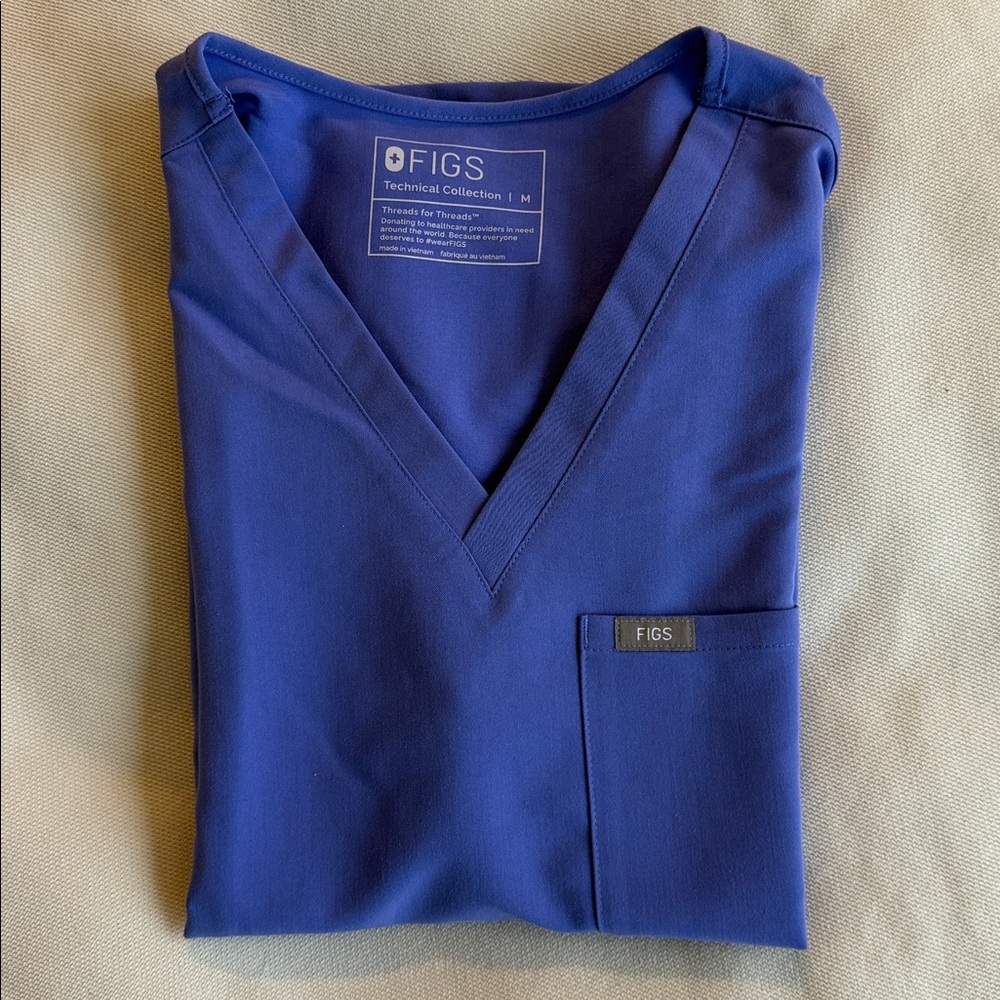 Figs Catarina Scrub Top - Size M - Blueberry